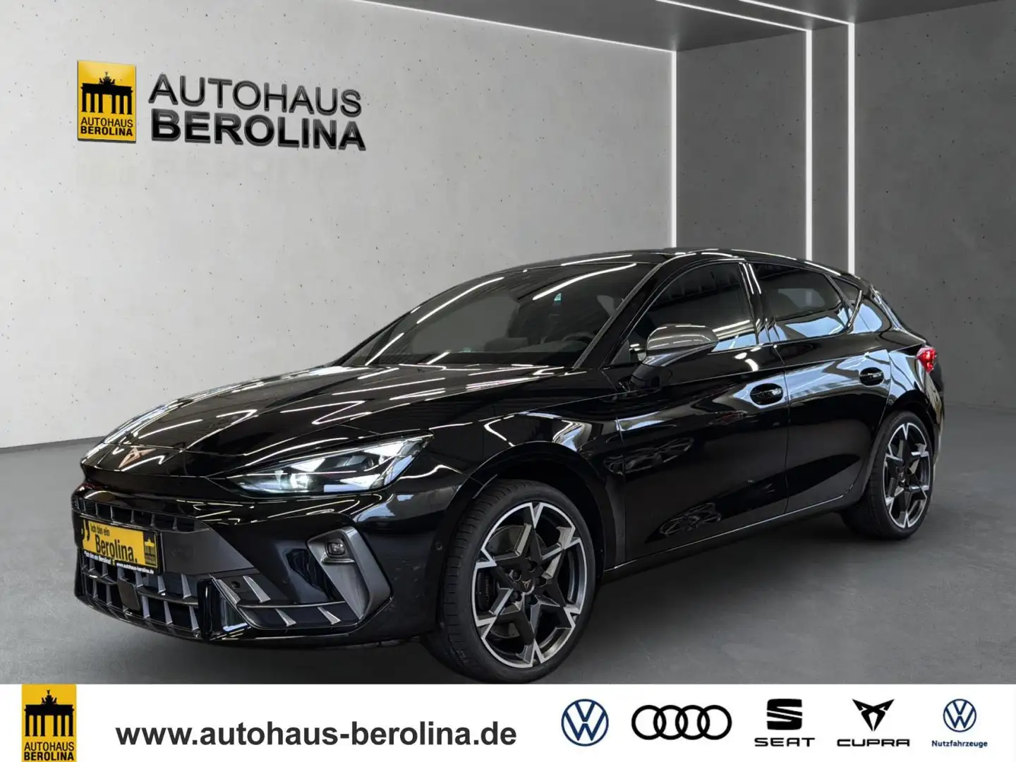 CUPRA Leon 2.0 TSI VZ DSG *PANO*MATRIX*ACC*NAV*R-CAM* Schwarz - 2