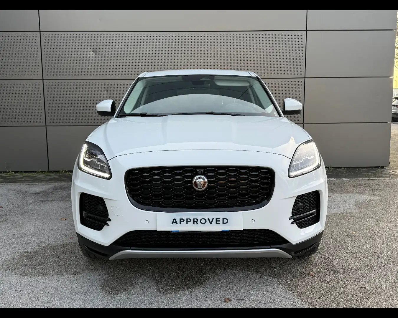 Jaguar E-Pace 2.0D I4 163 CV AWD Auto S Bianco - 2