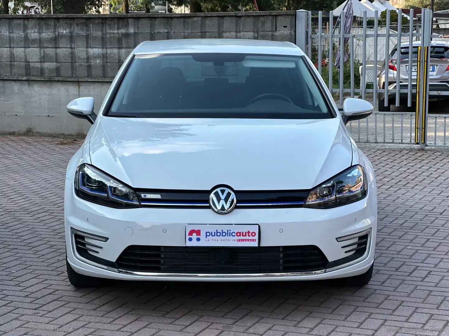 Volkswagen e-Golf e- 136 CV Weiß - 2