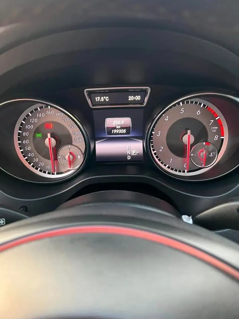 Mercedes-Benz CLA 200 CLA 200 Ambition Rood - 1