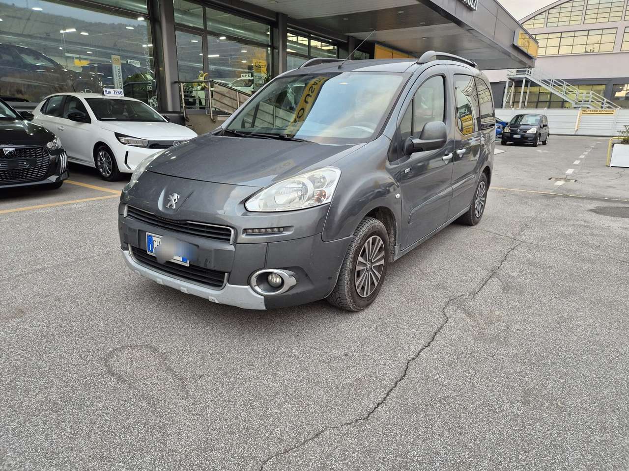 Peugeot Partner Tepee 1.6 hdi Endurance Active c/esp 4x4 92cv