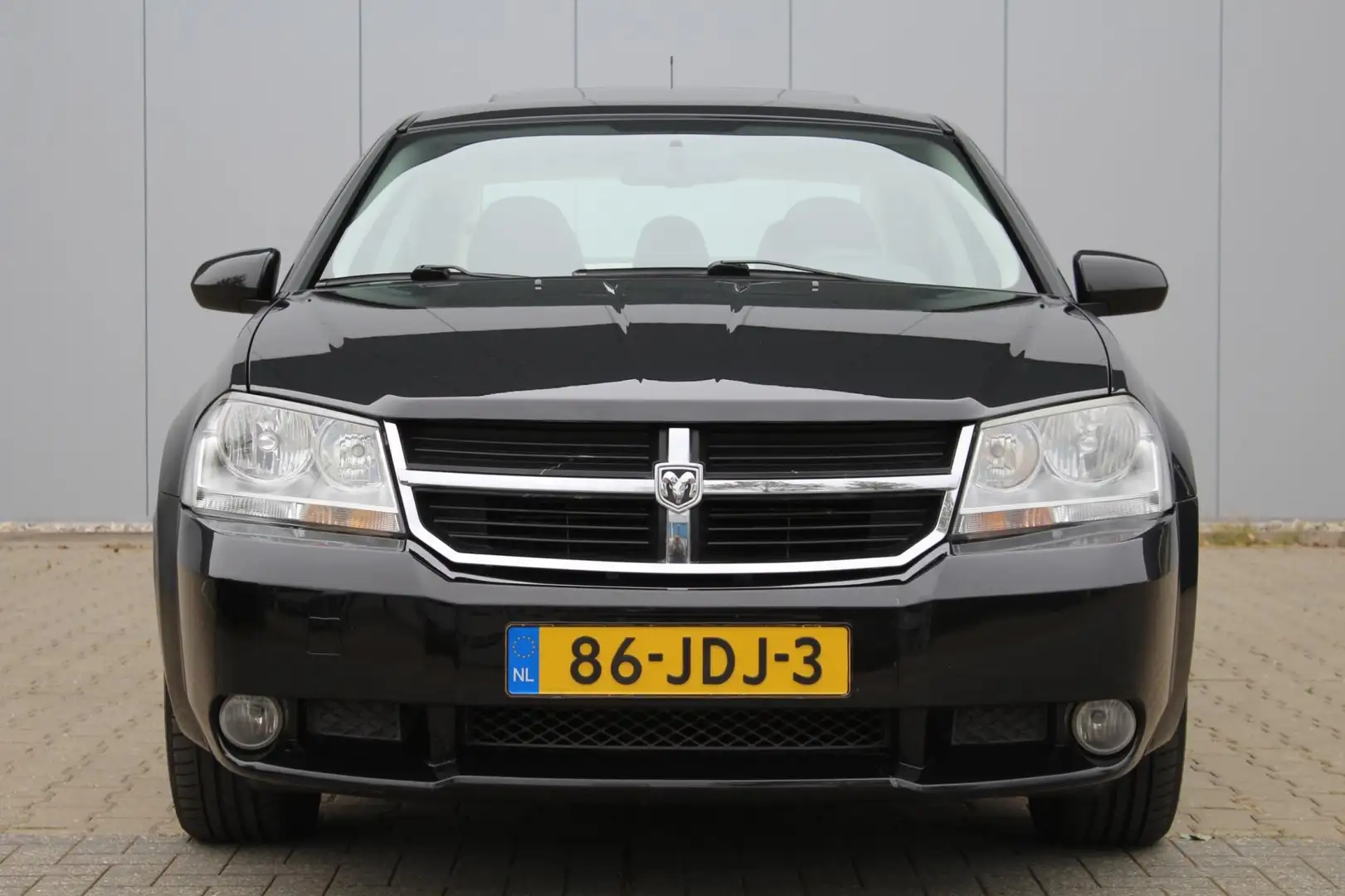 Dodge Avenger 2.7 V6 SXT | Automaat | NAP | Leder | Clima / Crui Zwart - 2