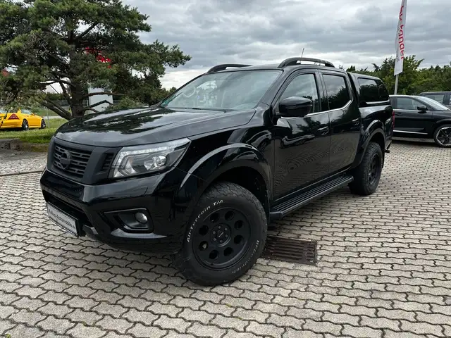 Nissan Navara 2.3 dCi 190PS AT DC N Guard