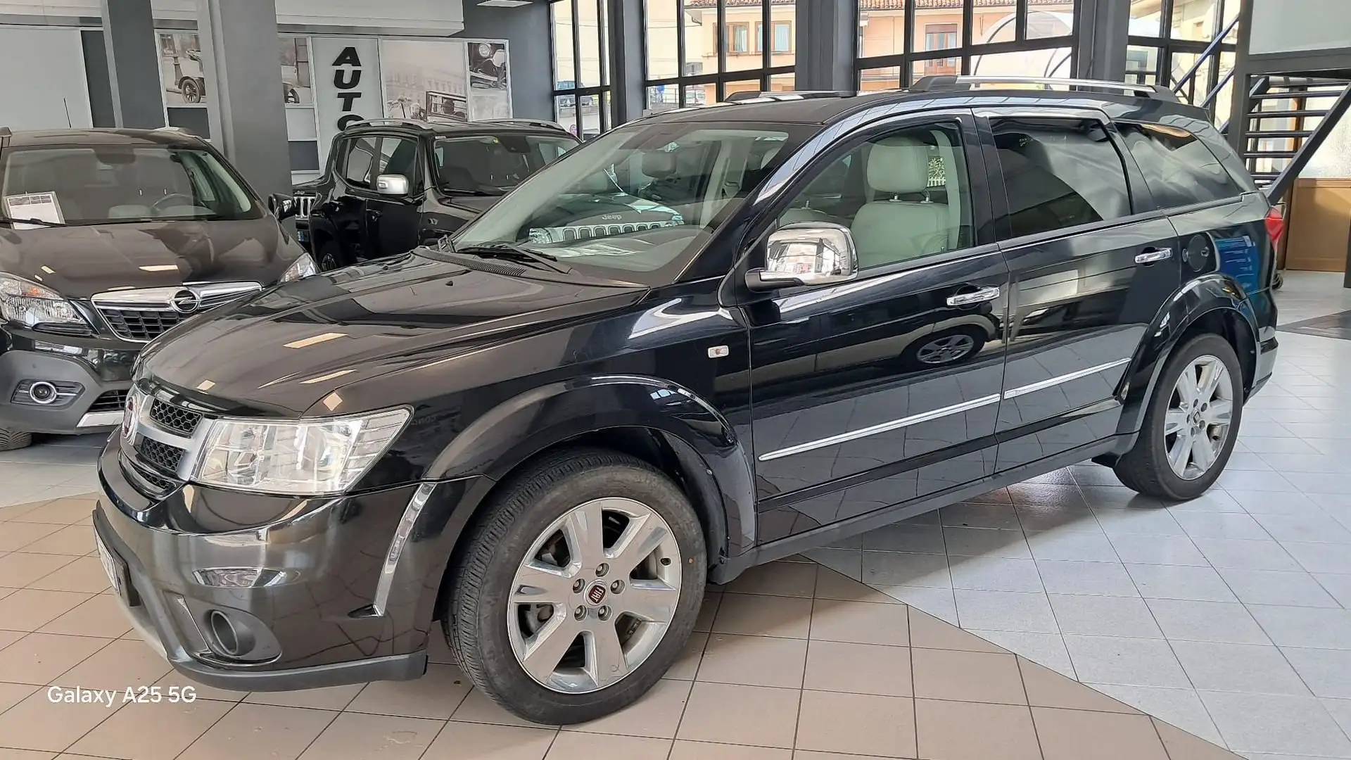 Fiat Freemont Freemont 2.0 Mjt 170 CV 4wd aut. Black Code Zwart - 1