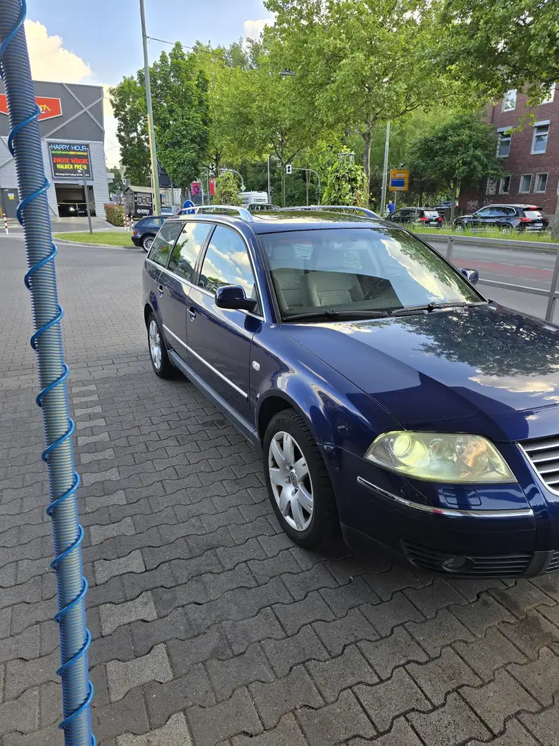 Volkswagen Passat Variant 2.5 TDI HIGHLINE 1.Hand Getriebe Problem Modrá - 1