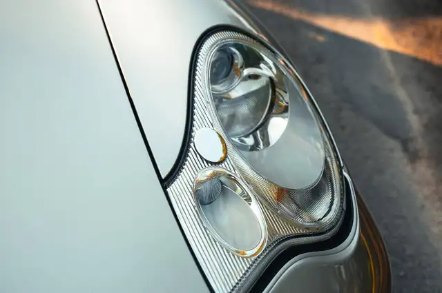 Porsche 911 view 21