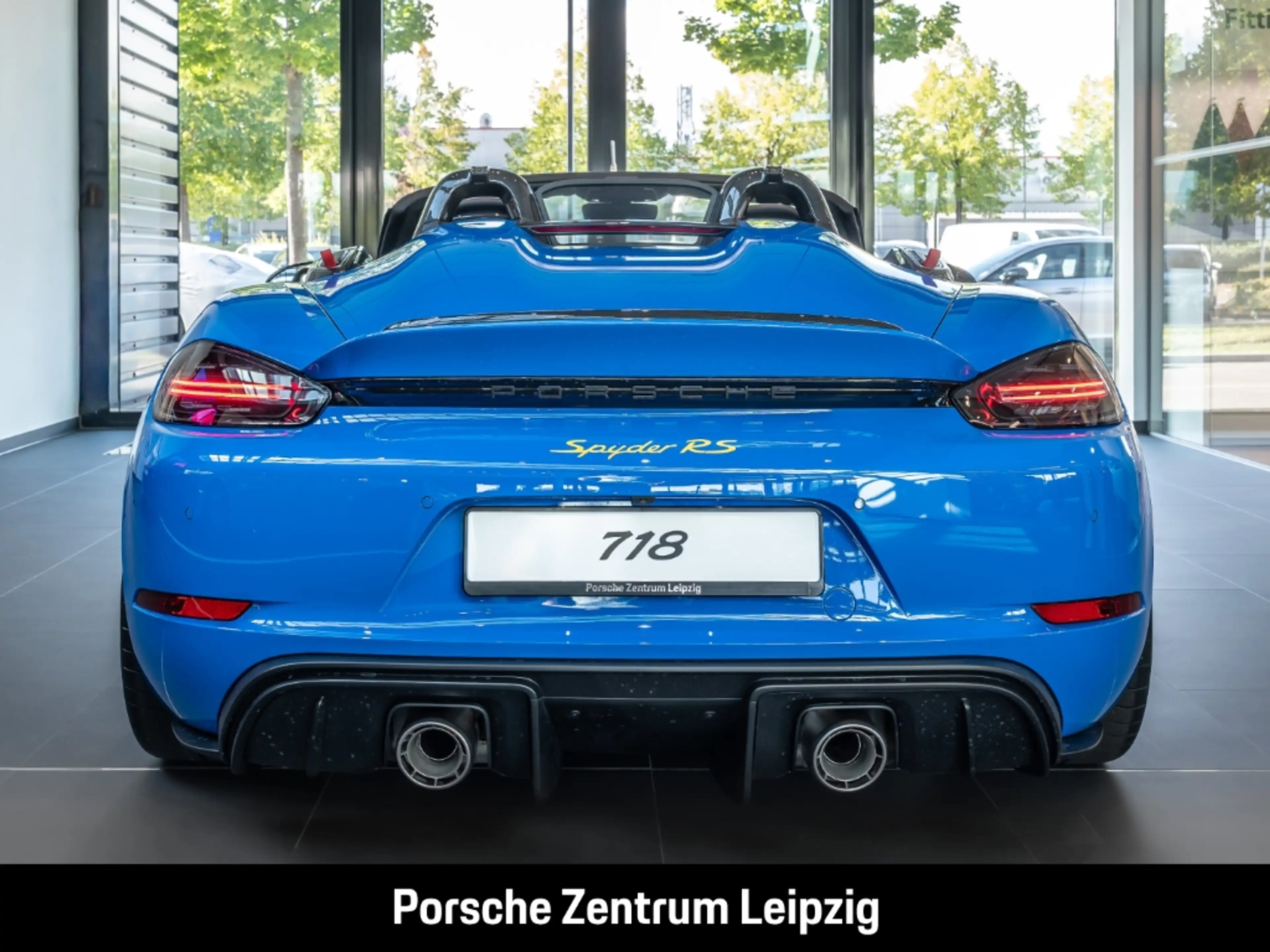 Porsche 718 Spyder RS Weissach INDIVIDUAL Liftsystem BOSE — photo 5