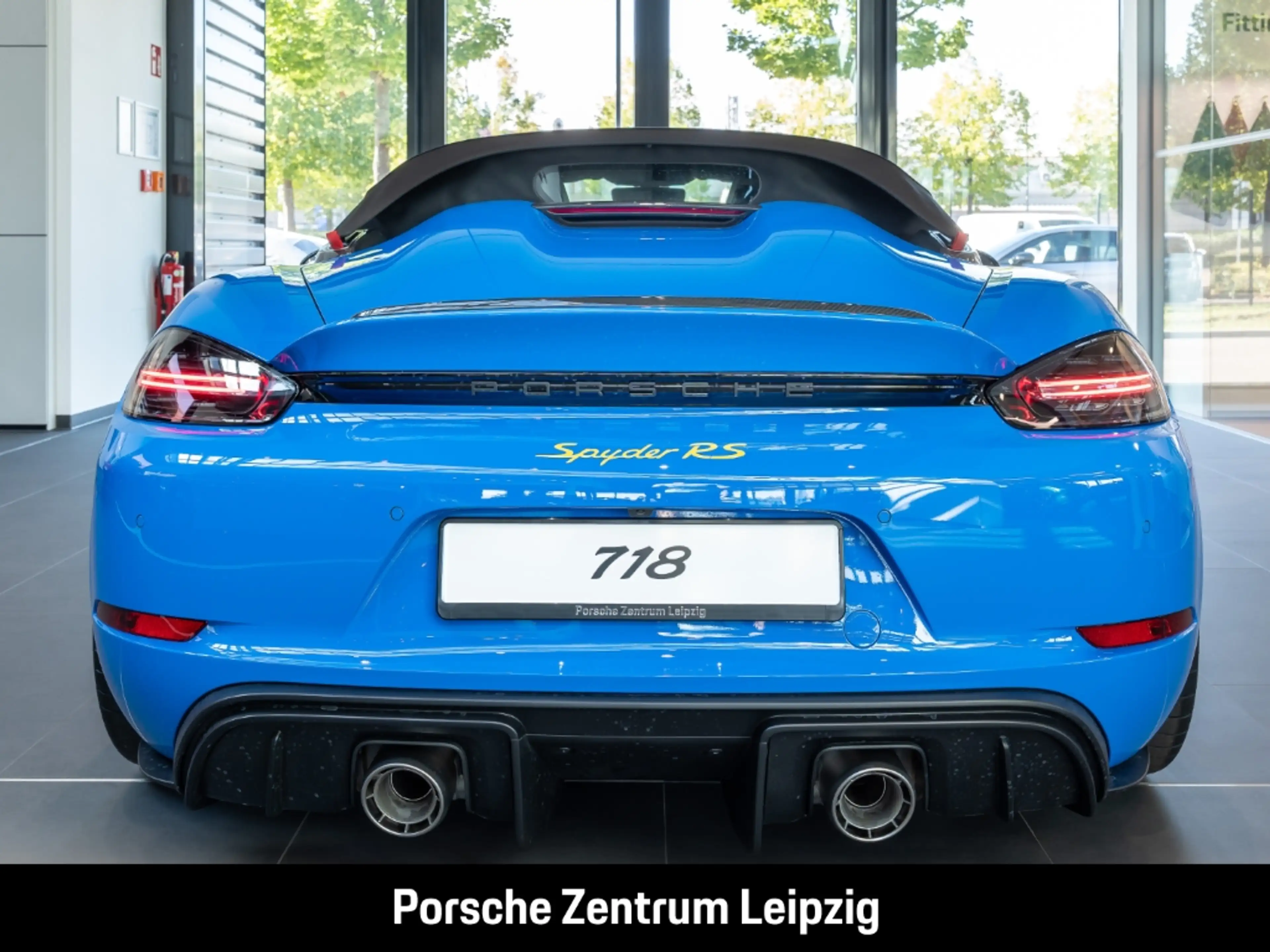 Porsche 718 Spyder RS Weissach INDIVIDUAL Liftsystem BOSE — photo 6