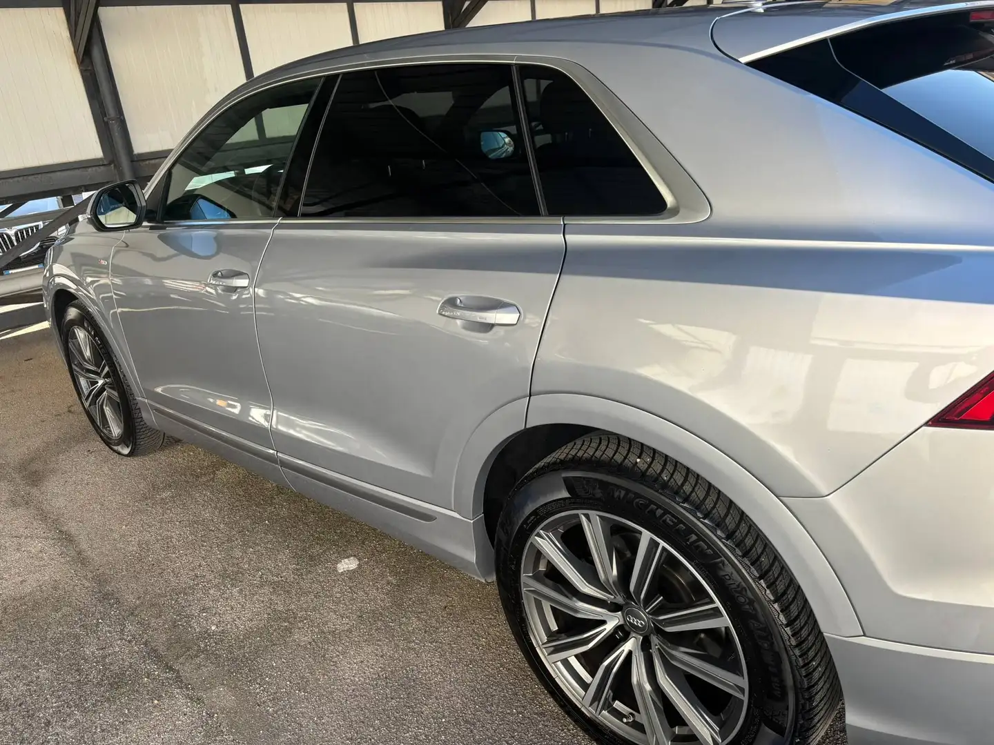Audi Q8 Q8 50 3.0 tdi mhev Sport quattro tiptronic Plateado - 2