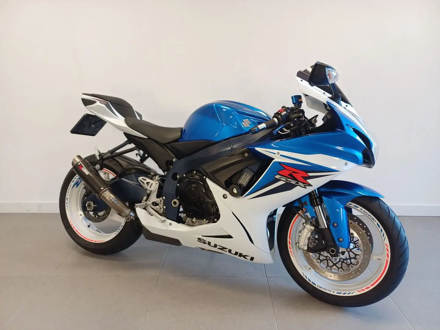 Suzuki GSX-R 600 Azul - 2
