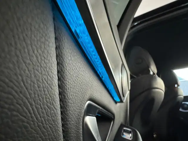 Mercedes-Benz C-Class view 21