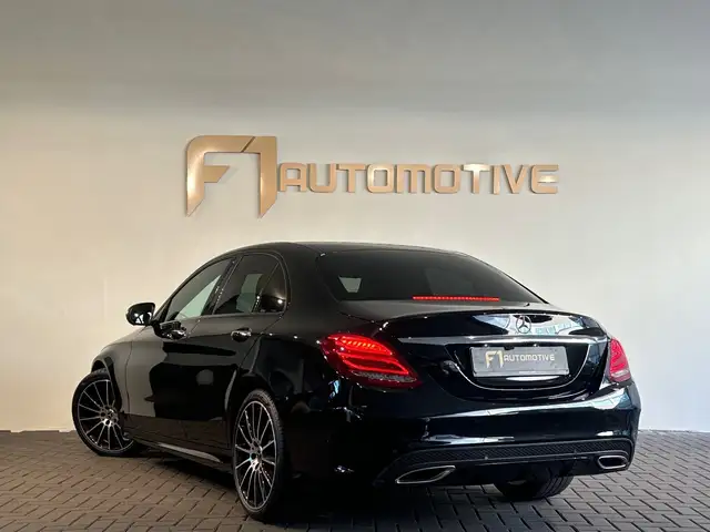Mercedes-Benz C-Class view 8