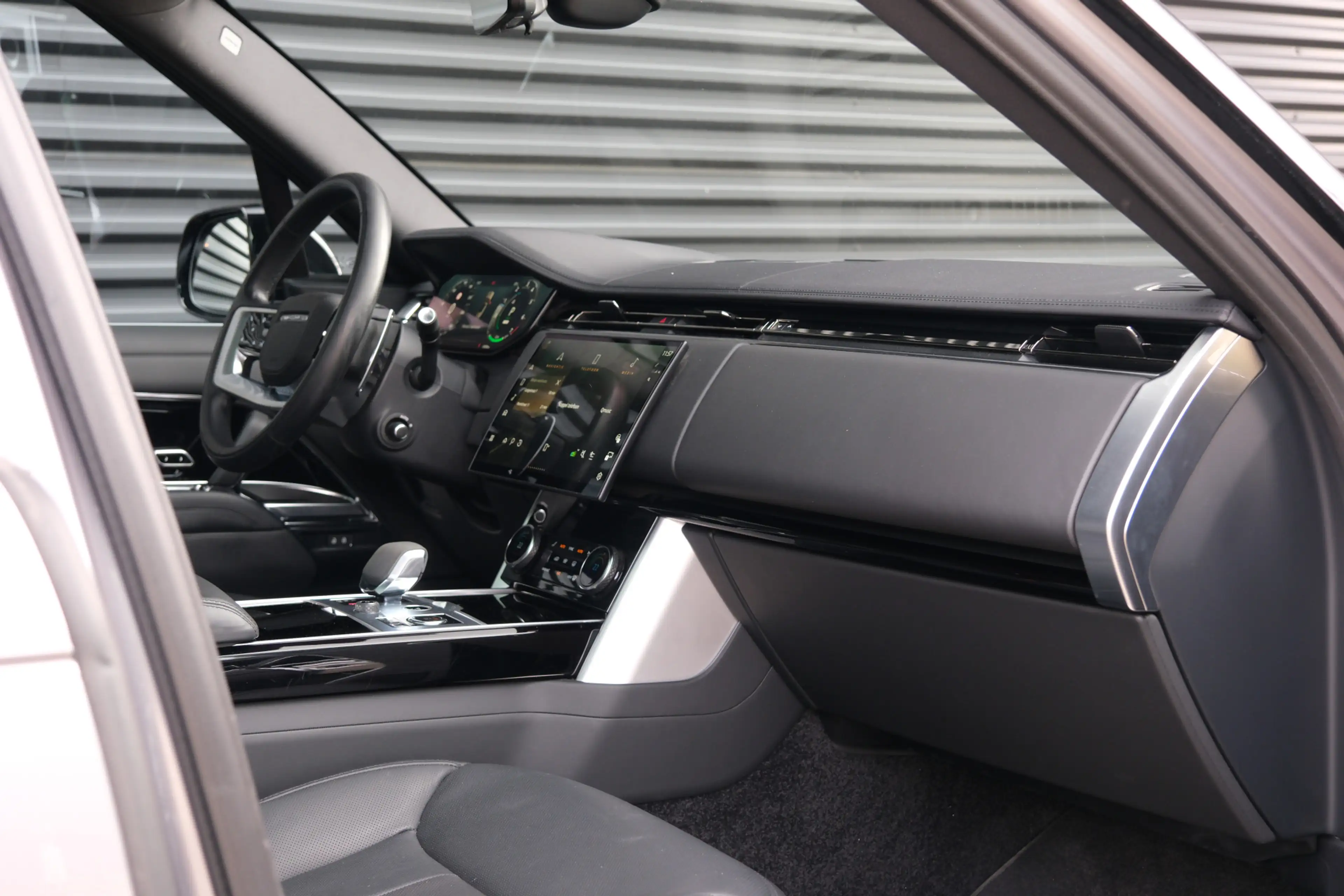 Land Rover Range Rover 3.0 P440e HSE PHEV | Shadow | Stoelventilatie | He — photo 13