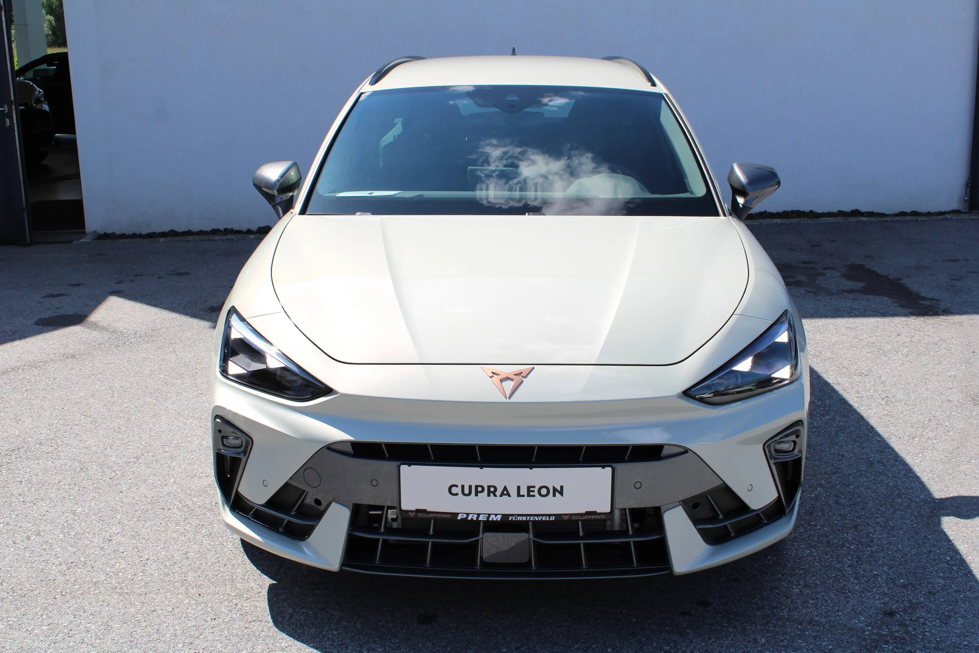 CUPRA Leon SP Kombi 1.5 eTSI DSG 150 PS mit megavielen Extras! — photo 14