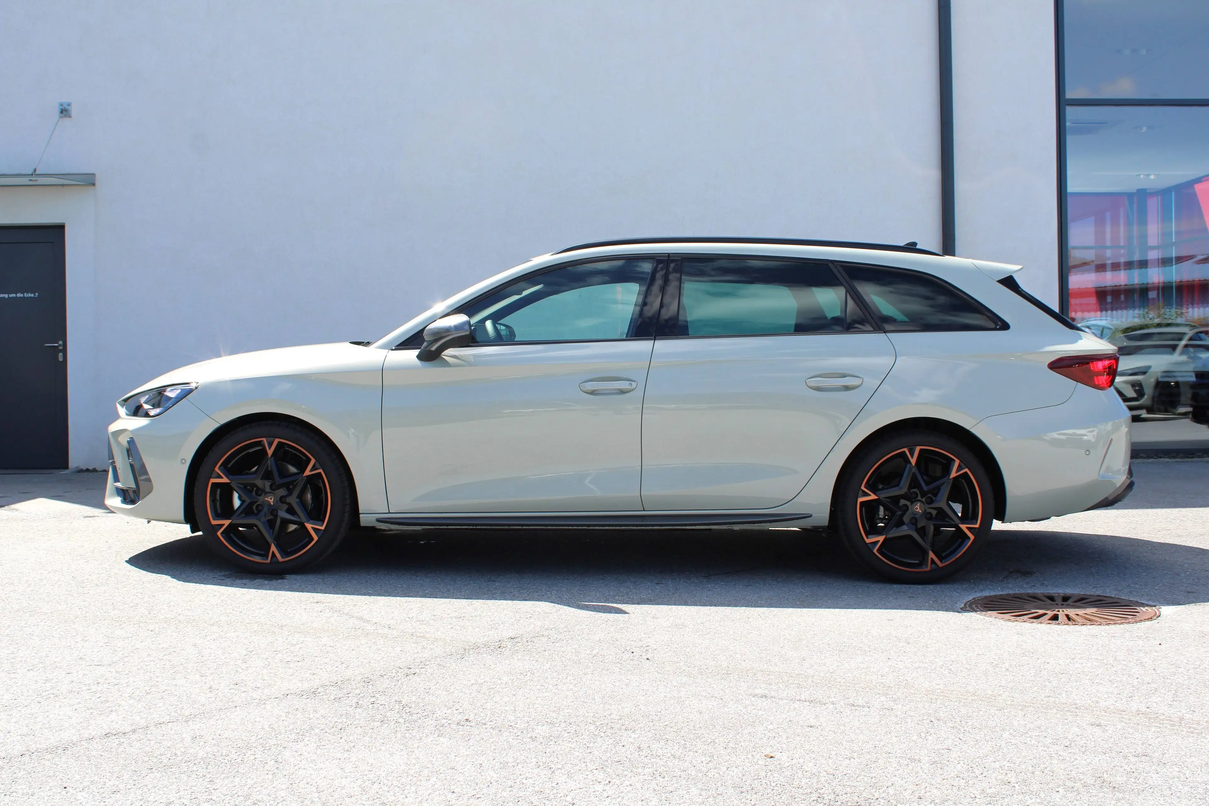 CUPRA Leon SP Kombi 1.5 eTSI DSG 150 PS mit megavielen Extras! — photo 4