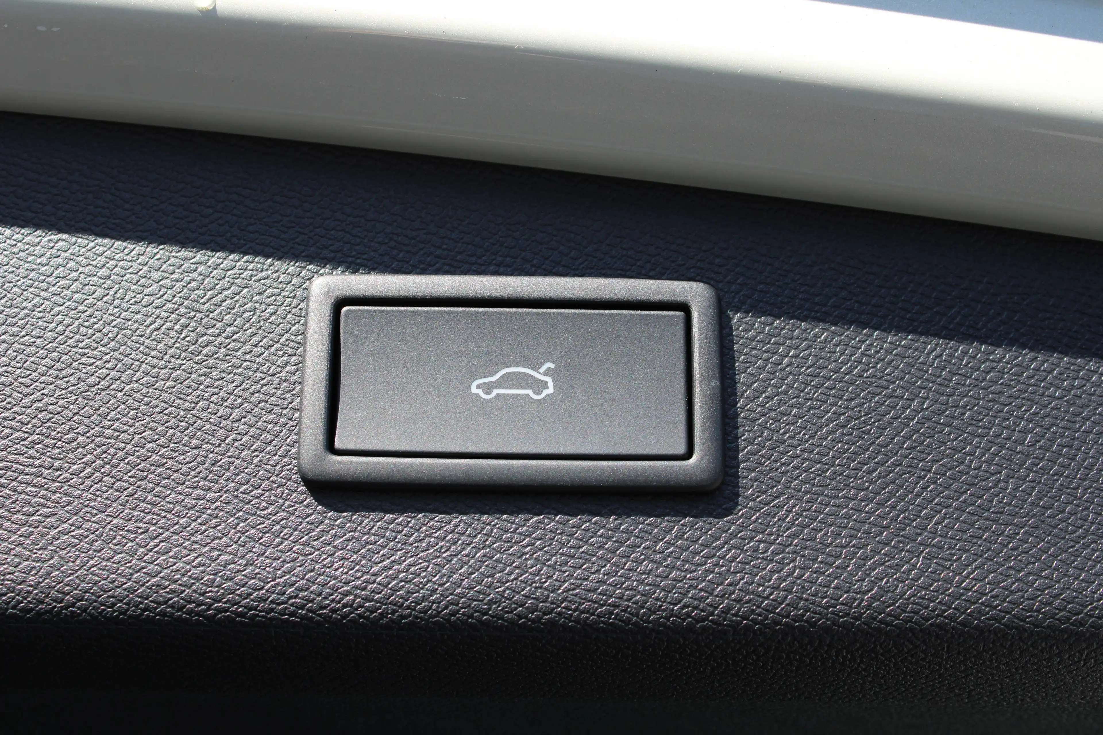 CUPRA Leon SP Kombi 1.5 eTSI DSG 150 PS mit megavielen Extras! — photo 8