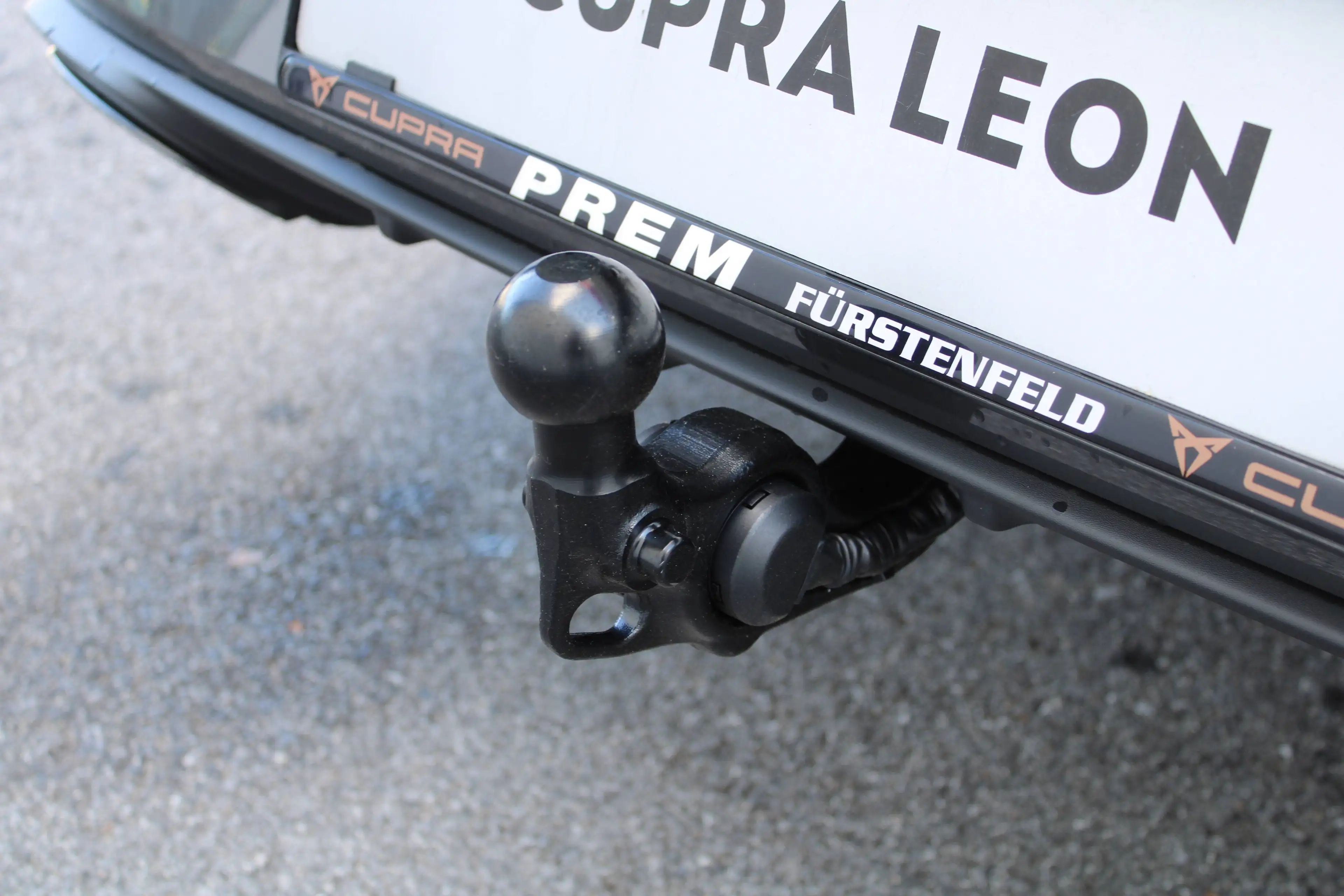 CUPRA Leon SP Kombi 1.5 eTSI DSG 150 PS mit megavielen Extras! — photo 9