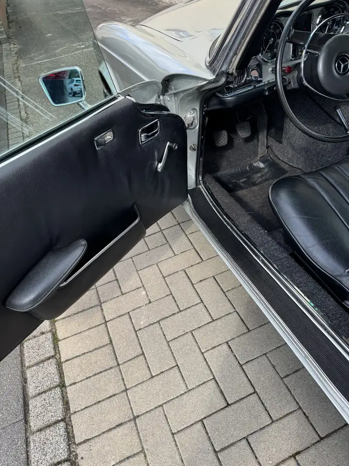 Mercedes-Benz SL 280 Pagode, foto 10