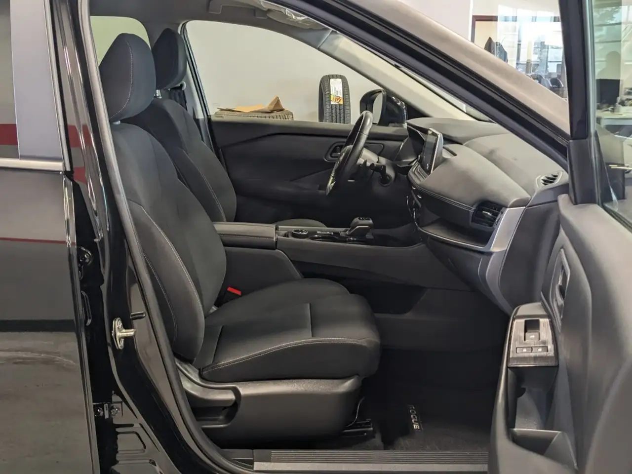 Nissan Rogue photo Nissan Rogue