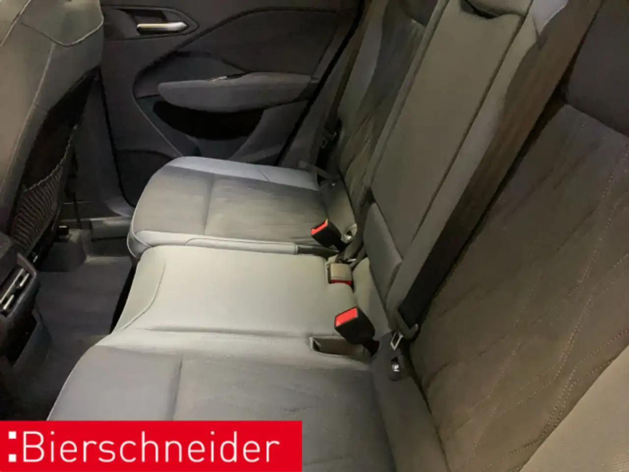 Audi Q3 e-hybrid 2x S-Line 20 AHK DIG-MATRI 14