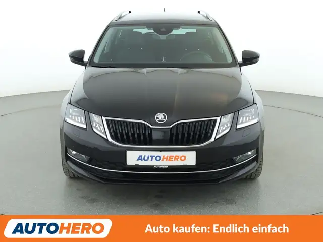 Skoda Octavia view 9