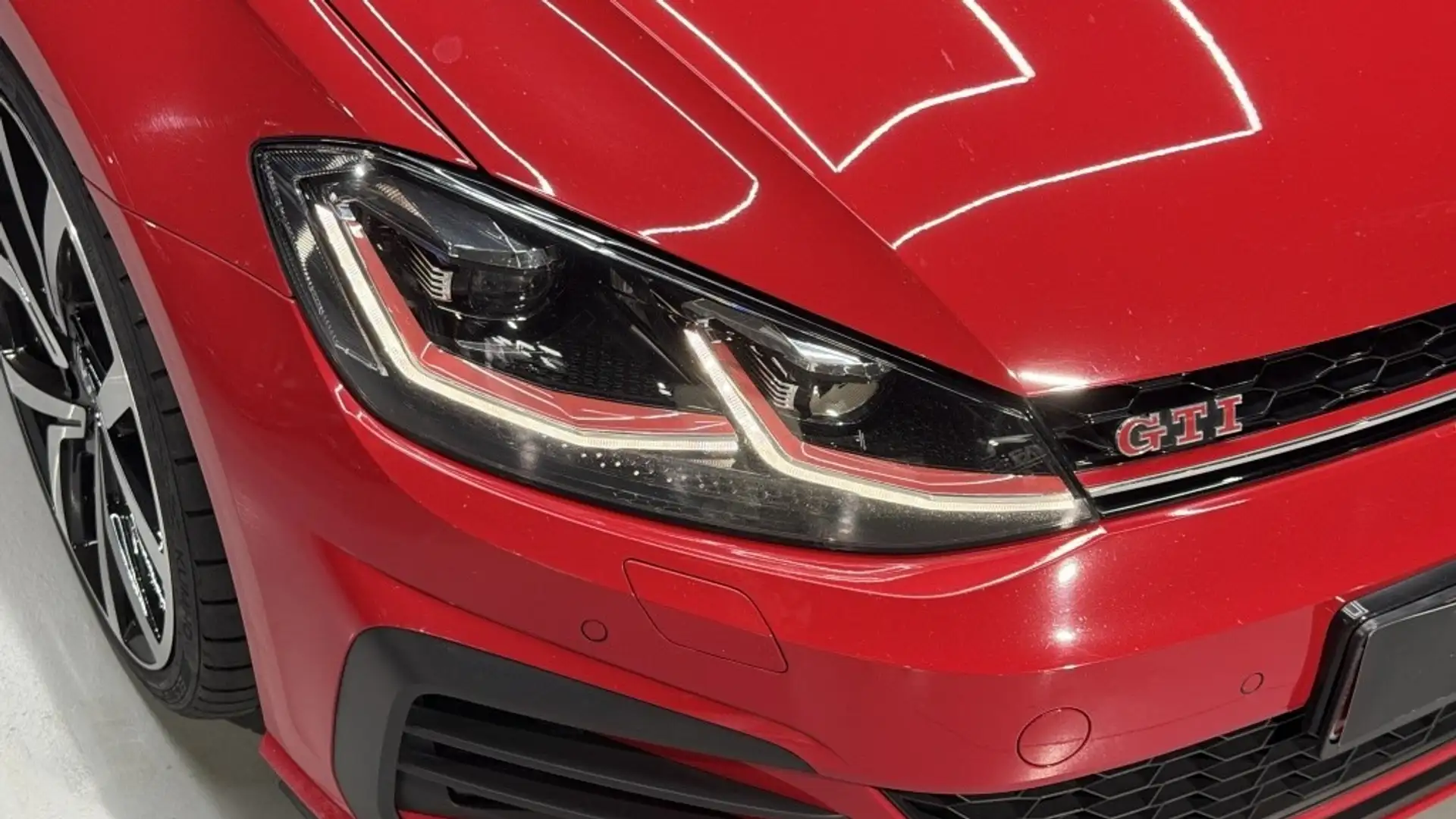 Volkswagen Golf GTI 2.0 TSI Performance DSG7 180kW Rojo - 2
