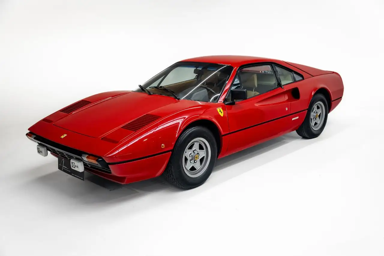 Ferrari 208