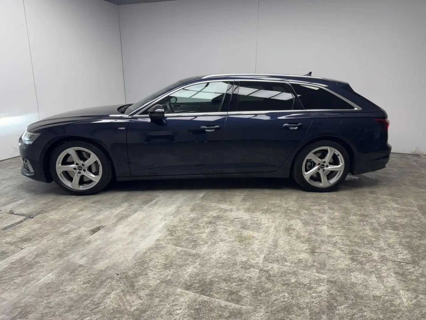 Audi A6 Avant 50 TFSIe quattro sport Klima Navi Blau - 2