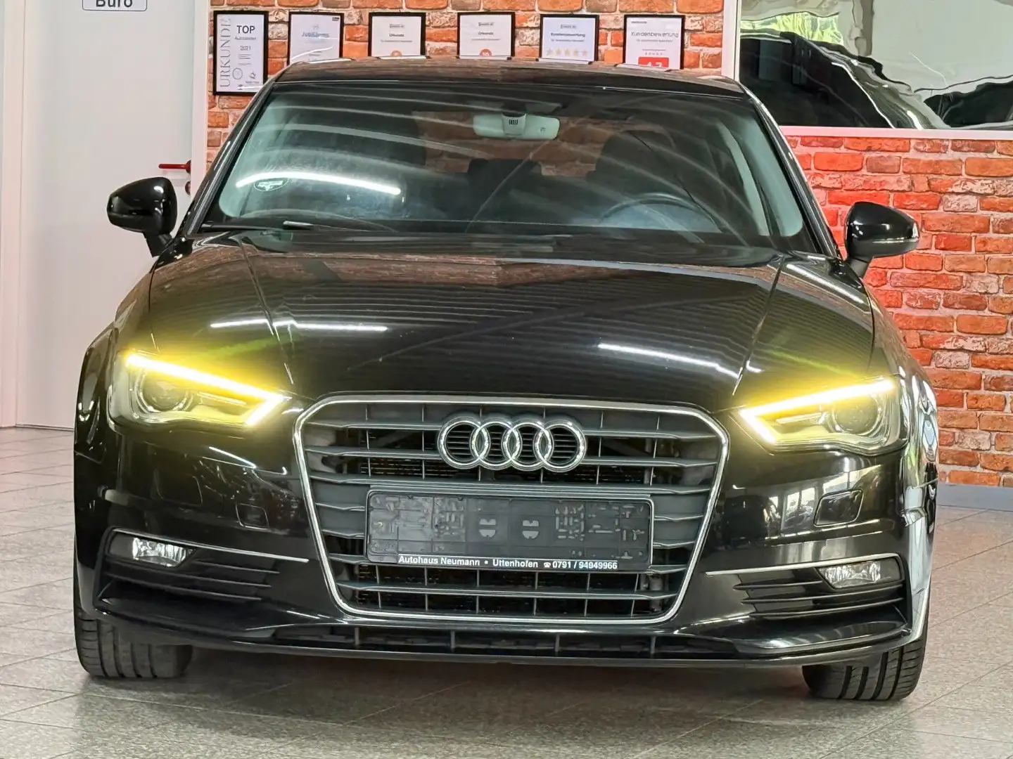 Audi A3 Limousine-Xenon-Navi-Sportsitze-PDC-Alu Schwarz - 2