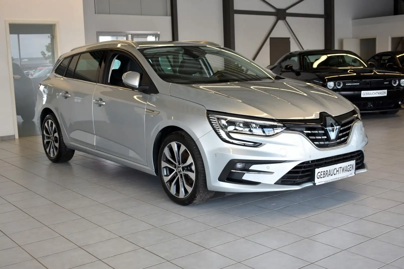 Renault Megane IV Grandtour Techno/LED/NAVI/AHK/CARPLAY Silber - 1