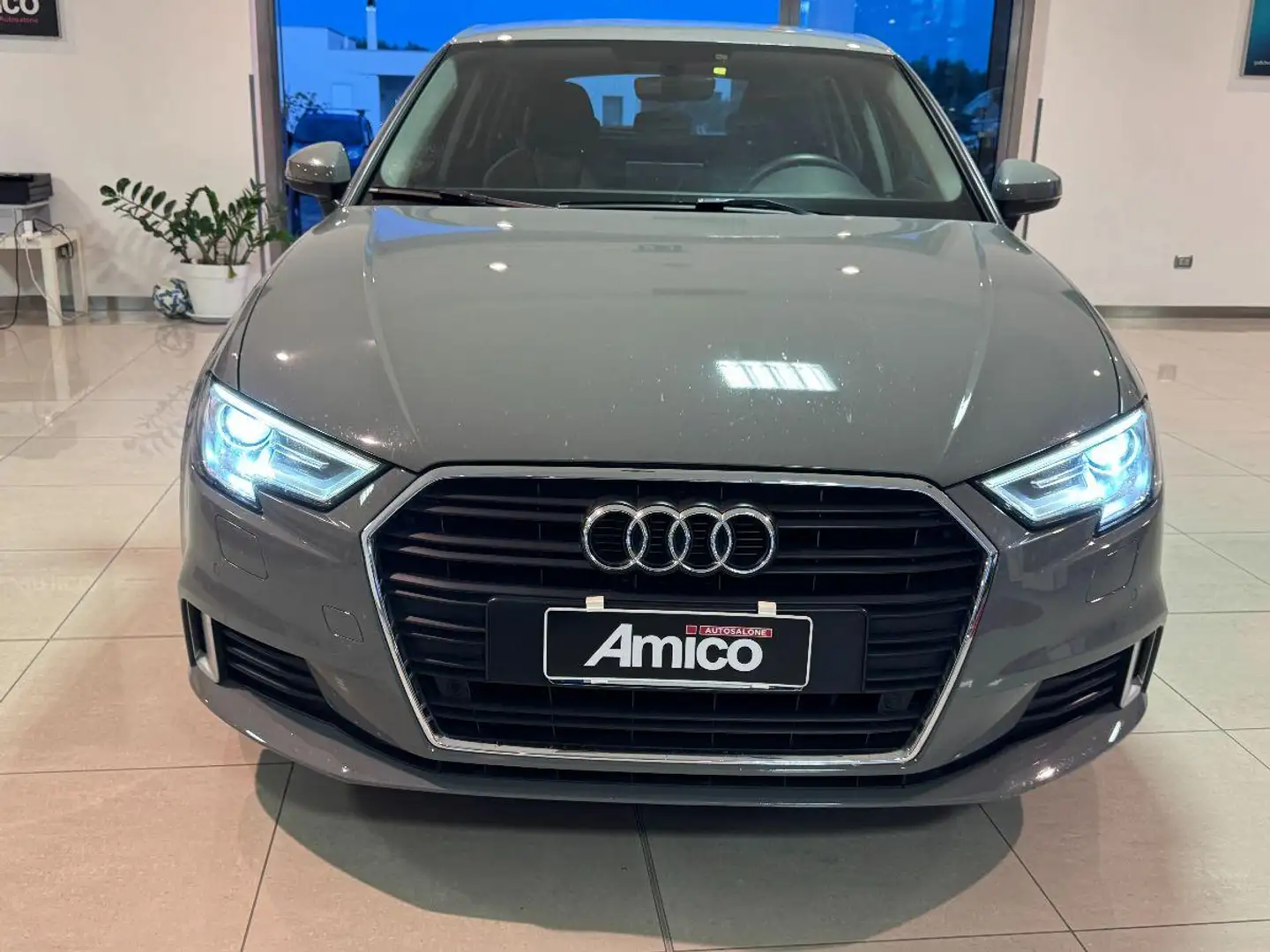 Audi A3 SPB 1.6 TDI S-tronic Sport Grigio Quantum Gris - 2