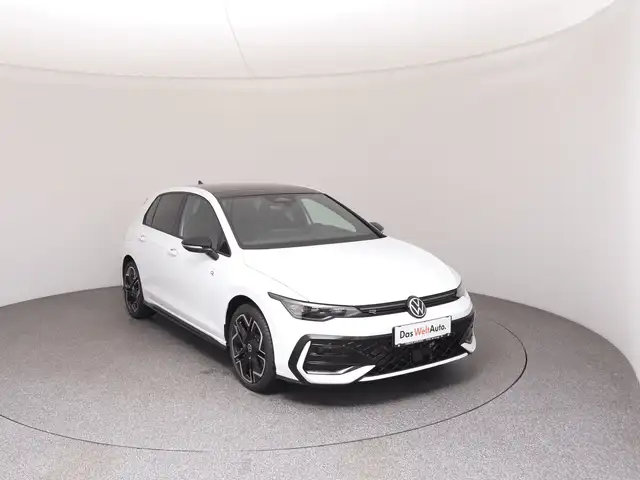 Volkswagen Golf view 2