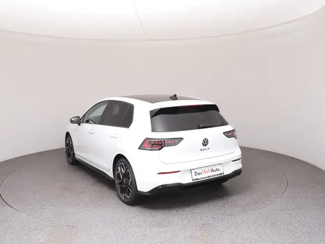 Volkswagen Golf view 5