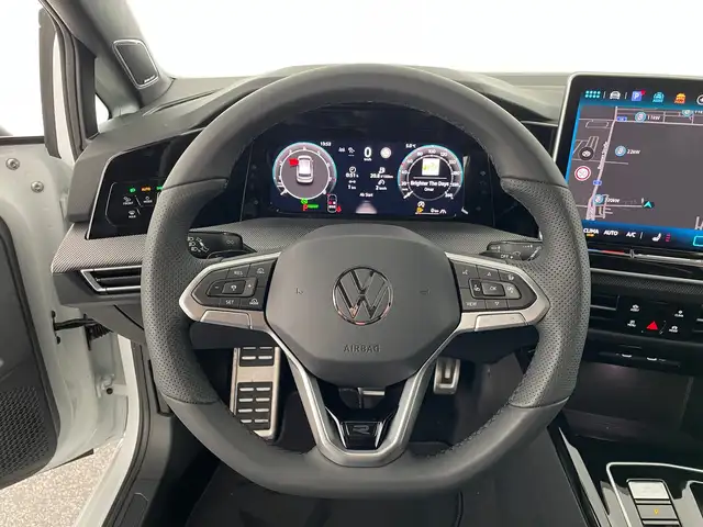 Volkswagen Golf view 13