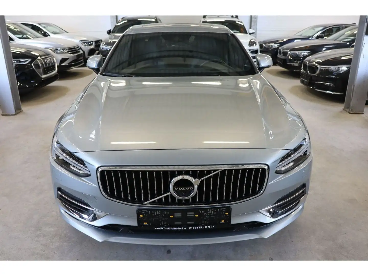 Volvo S90 Inscription Plug-In Hybrid AWD ACC HUD 360 K Silber - 2