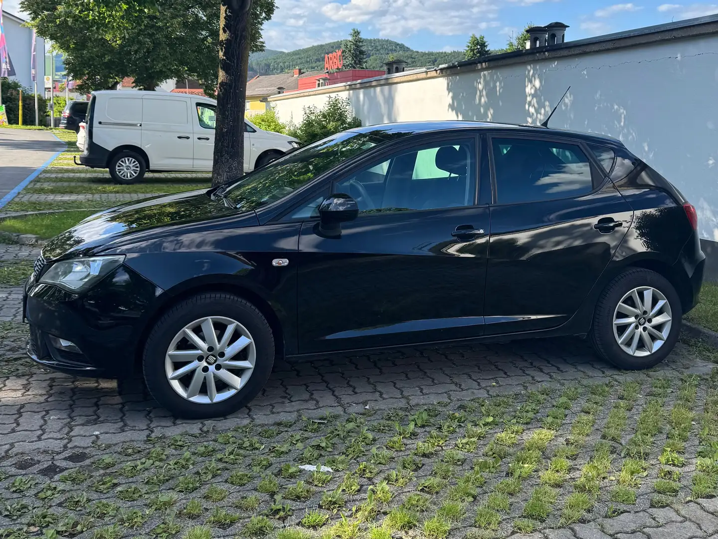 SEAT Ibiza Chili&Style 1,2 TSI Schwarz - 2