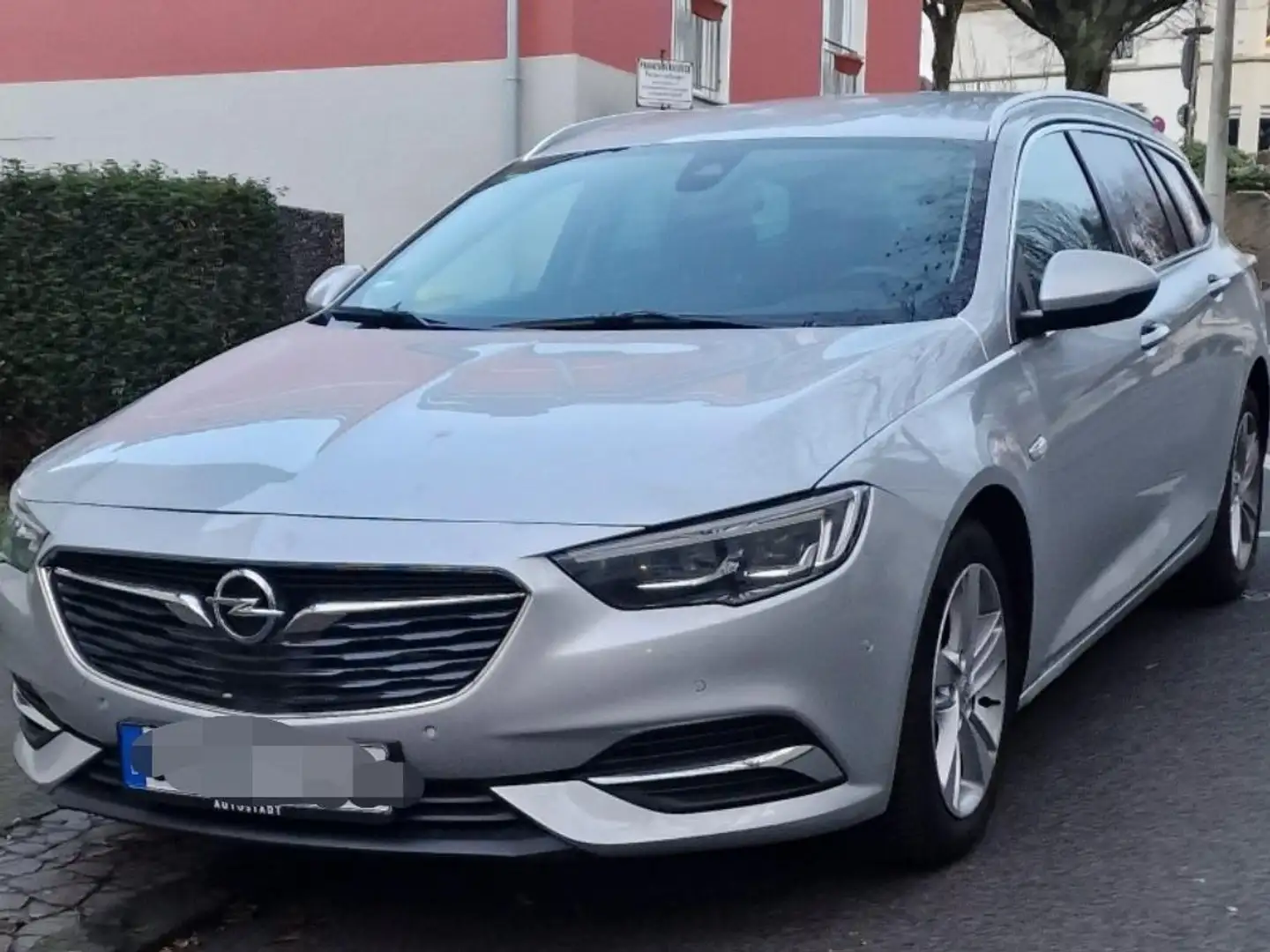 Opel Insignia Business Innovation. Grau - 1