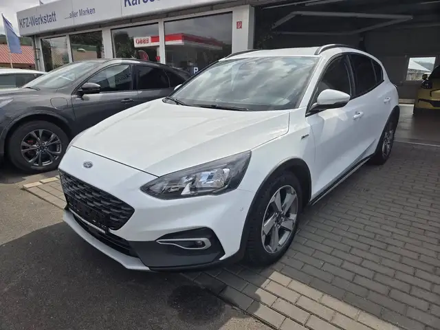 Ford Focus Active X