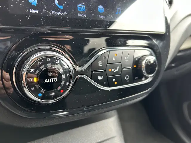 Renault Captur view 9
