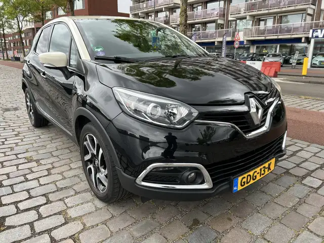 Renault Captur view 4