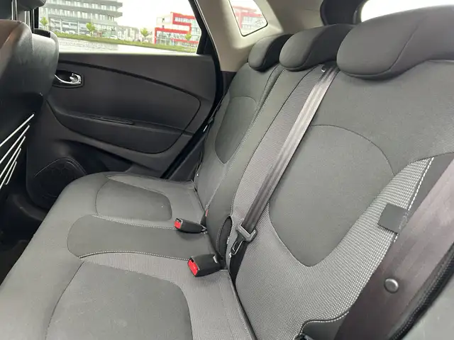 Renault Captur view 19