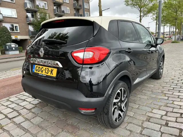 Renault Captur view 2