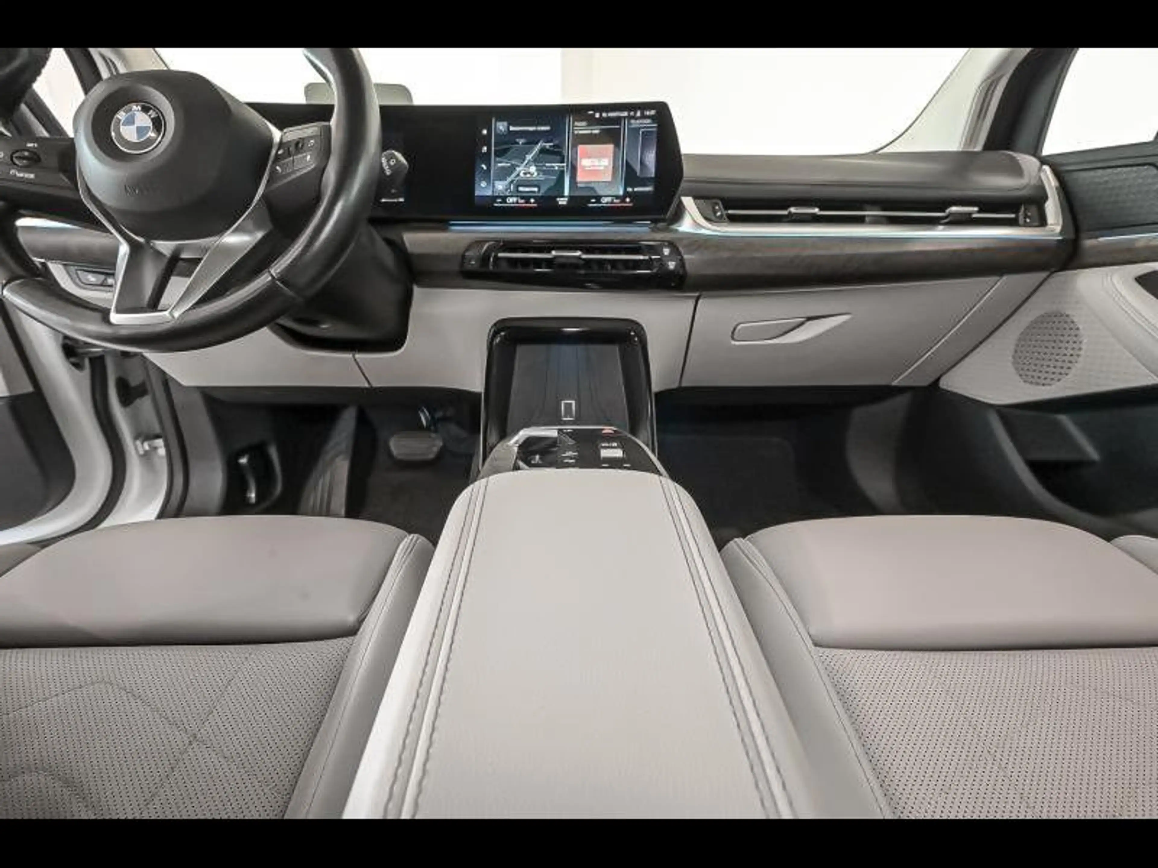 BMW 220 i Active Tourer | Comfort | Pano | Memory | 360Cam — photo 7