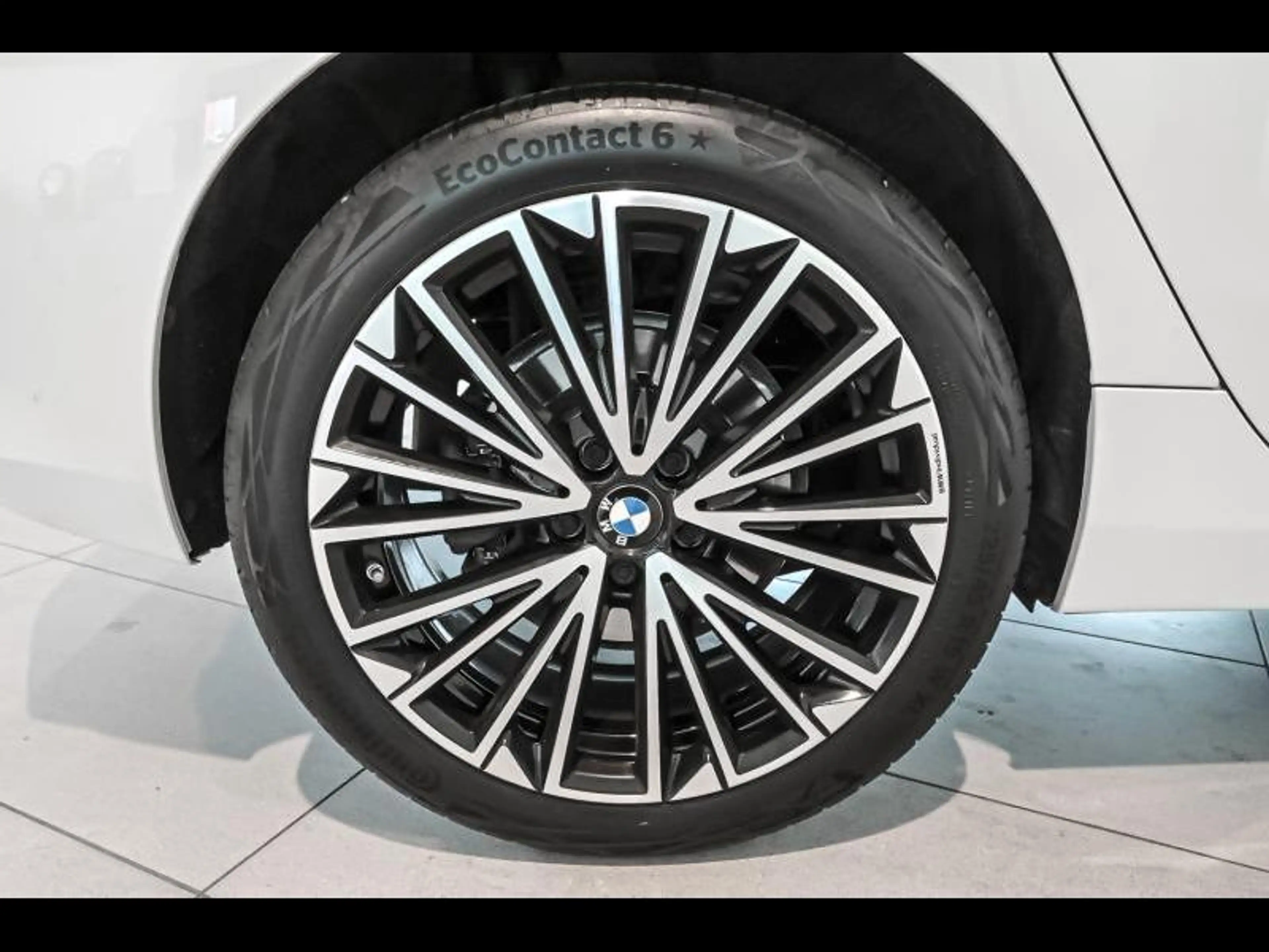 BMW 220 i Active Tourer | Comfort | Pano | Memory | 360Cam — photo 8