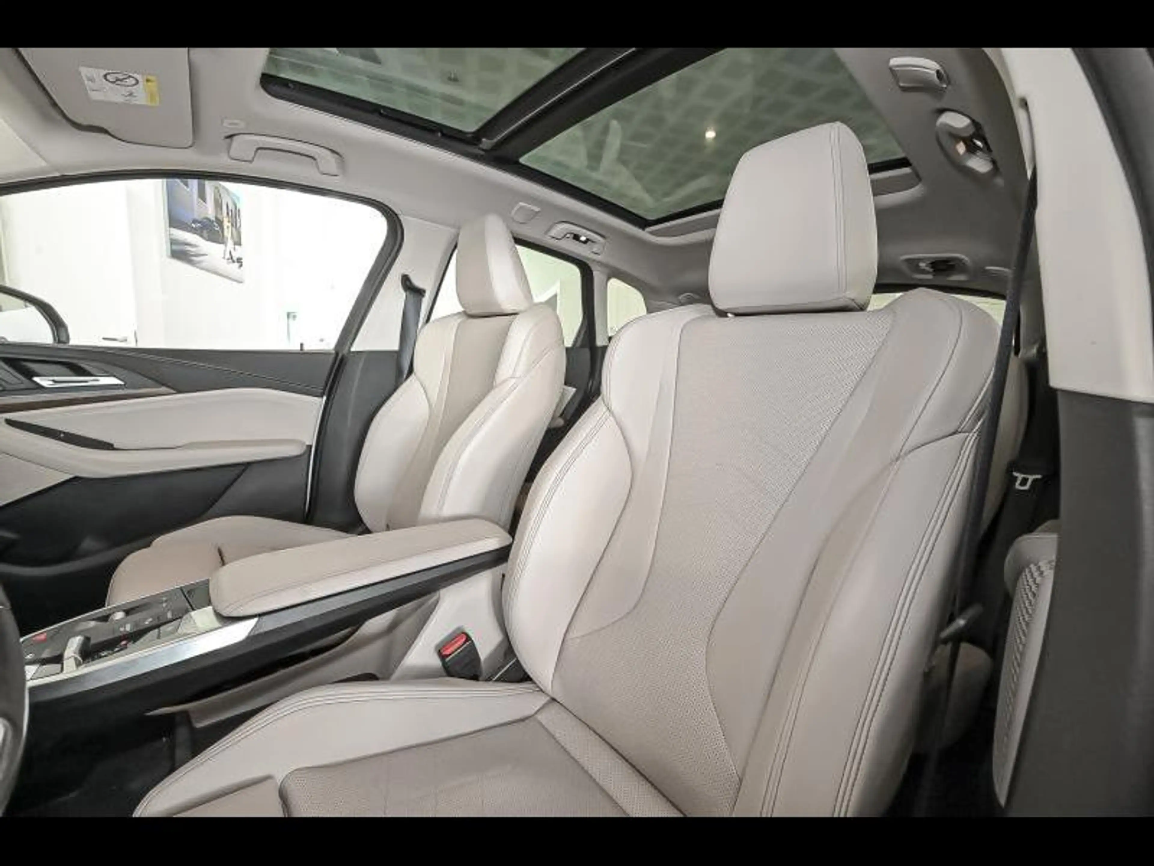 BMW 220 i Active Tourer | Comfort | Pano | Memory | 360Cam — photo 19
