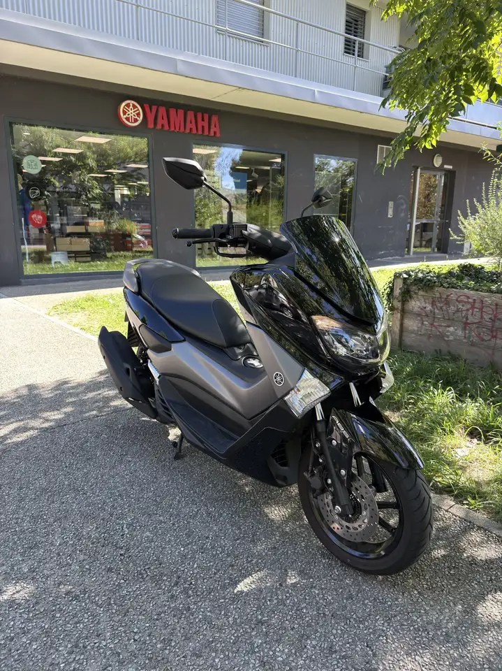 Yamaha NMAX