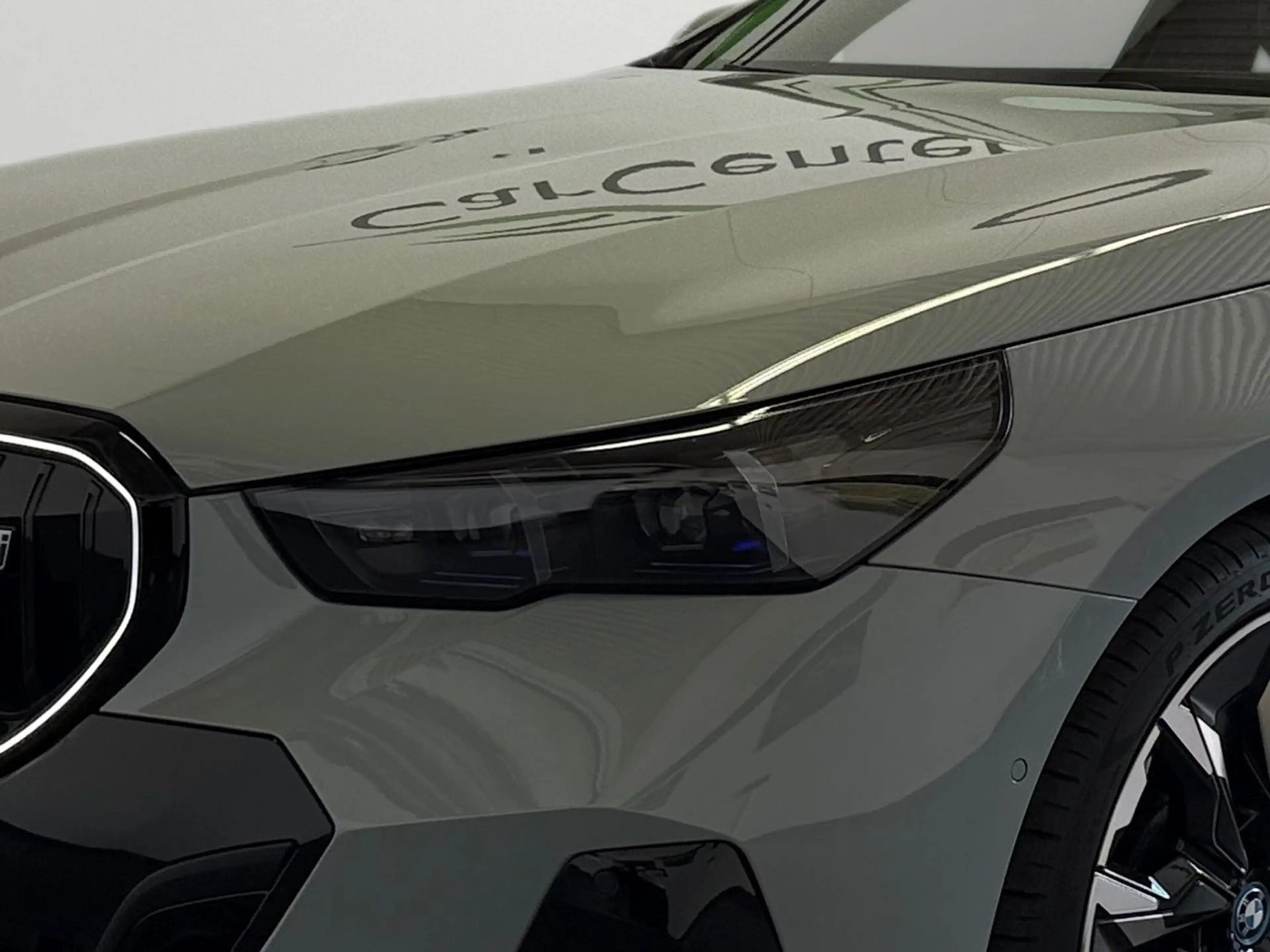 BMW i5 Lim.40*M Sport*a.LED*ACC*360°*B&W*Pano*AHK*21" — photo 7