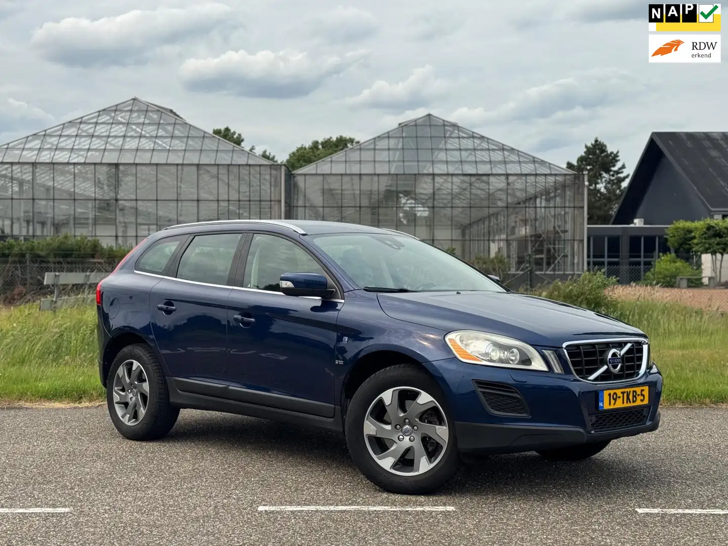 Volvo XC60 2.0 T5 Ocean Race AUT | Bi-Xenon | Navi | Cruise | Bleu - 1