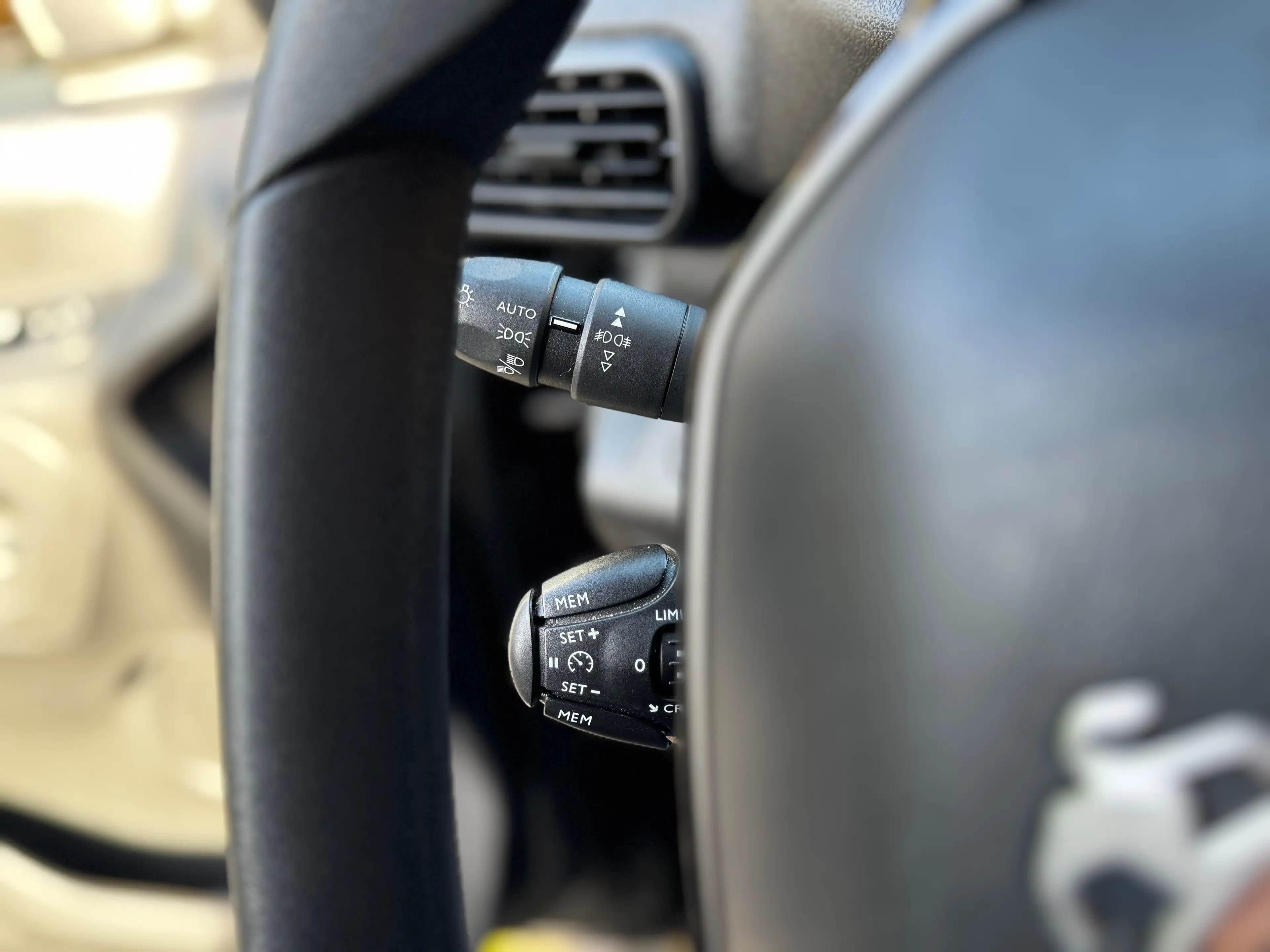 Peugeot Partner | BTW INCL | 3 ZIT | NAVI | CAMERA | PDC | CARPLAY | AUTO A/C | LANE ASSIST | DAKREK | TREKHAAK | — photo 9