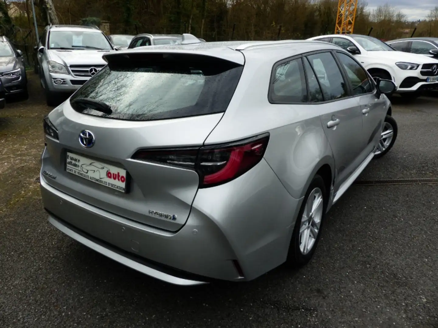 Toyota Corolla 122H DYNAMIC BUSINESS Gris - 2